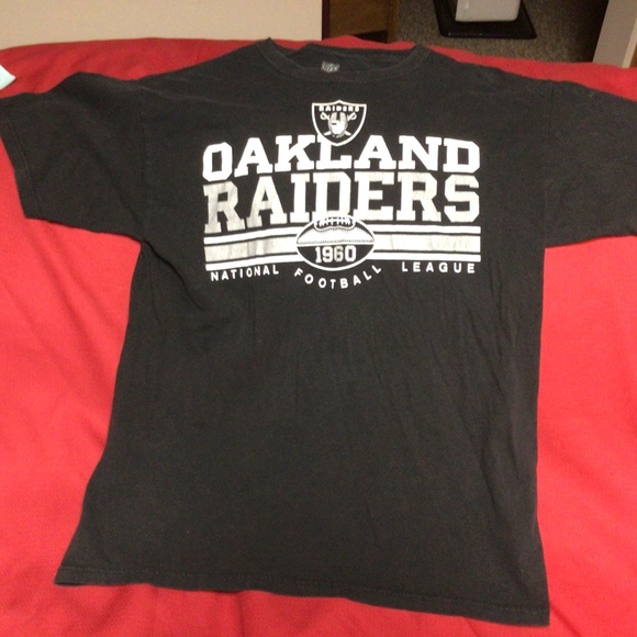 NFL OAKLAND Raiders tshirt - Picture 1 of 3
